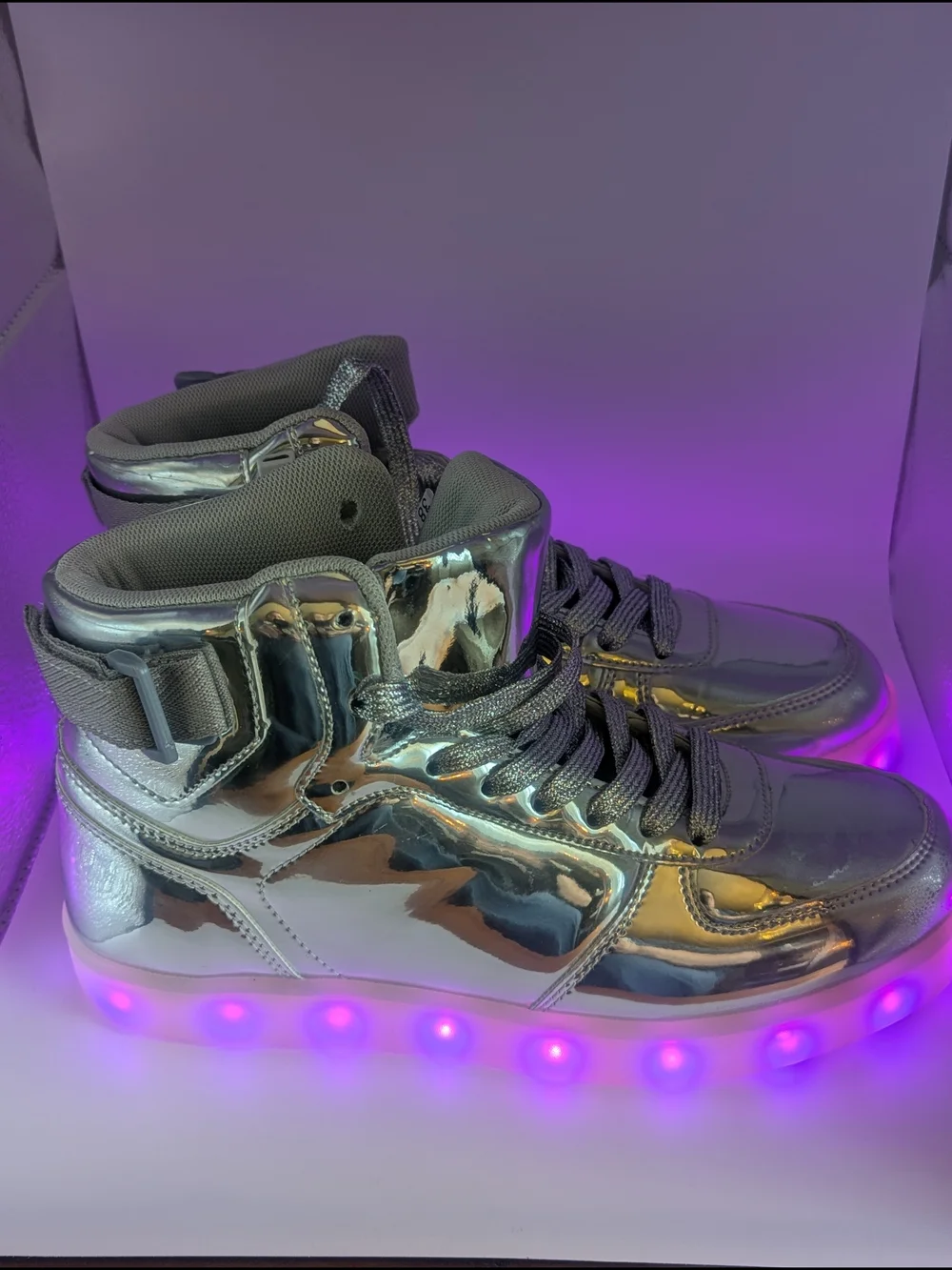 Silver Metallic LED Light Up High Top Sneakers Women’s 8 EU 38 Rechargeable Shoe